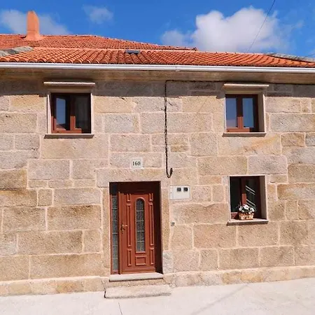 Casa de Férias Casa Cuadrante-casa De Piedra En Playa De Carnota *