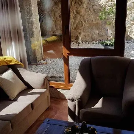 Дом отдыха Casa Cuadrante-casa De Piedra En Playa De Carnota